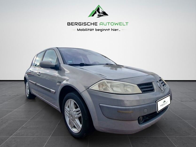 Renault Megane 151.959 km 3.480 € Bergisch Gladbach 51469