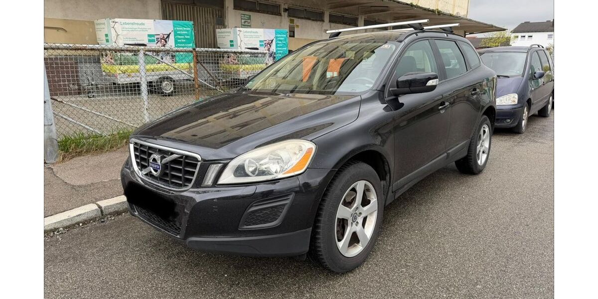 Volvo XC60 136.000 km 11.500 &euro; Fürstenfeldbruck 82256