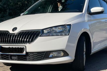 Skoda Fabia 25.000 km 14.800 &euro; Hamburg 22523