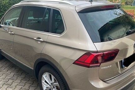 VW Tiguan 33.000 km 23.500 &euro; Stuttgart 70599