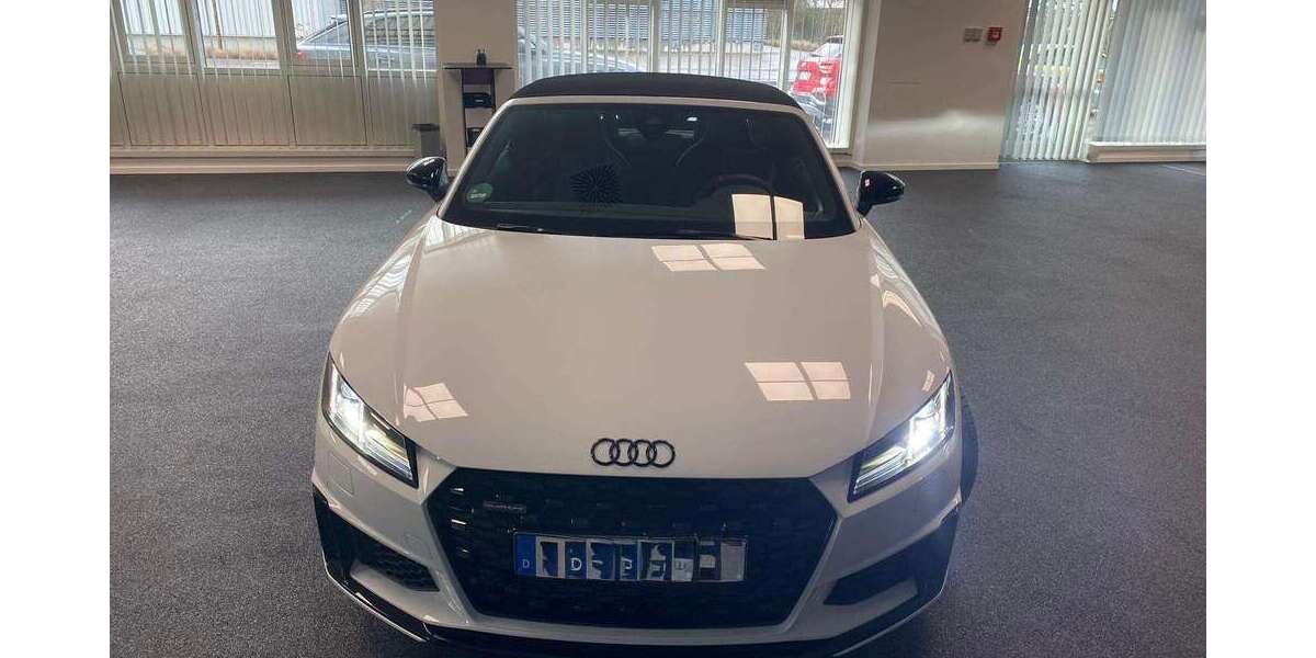 Audi TT 10.700 km 52.900 &euro; Manching, M 85077