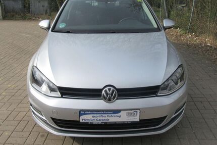 VW Golf 71.200 km 12.499 € Eimen 37632