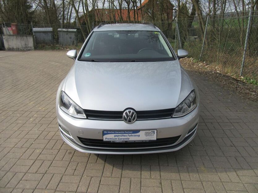 VW Golf 71.200 km 12.499 € Eimen 37632