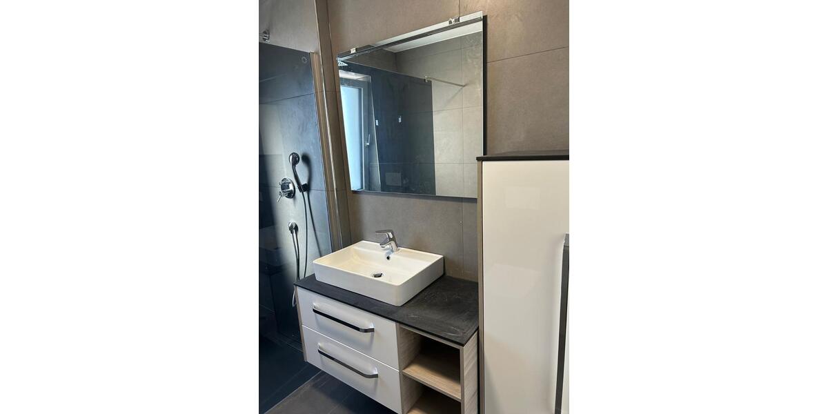 + Hochwertiger Neubau, 3 ZKB Penthouse, Dachterrasse, barrierefrei + 3 zimmer