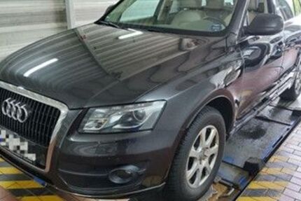 Audi Q5 213.000 km 9.890 &euro; Detmold 32758