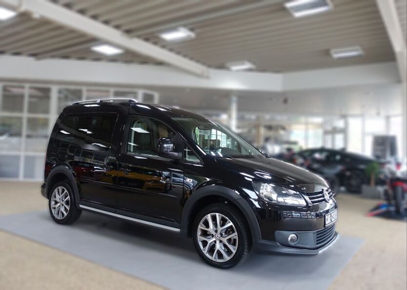 VW Caddy 191.184 km 10.890 € Stralsund 18435