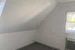 Helle 2 Zimmerwohnung Mansarde, zu vermieten 2 zimmer