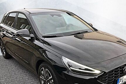 Hyundai i30 4.900 km 25.900 € Rellingen 25462