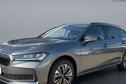 Skoda Superb 2.950 km 42.750 &euro; Schwarzenberg 08340