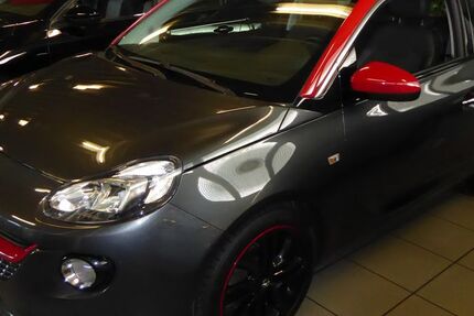 Opel Adam 94.576 km 9.990 &euro; Herzogenrath 52134