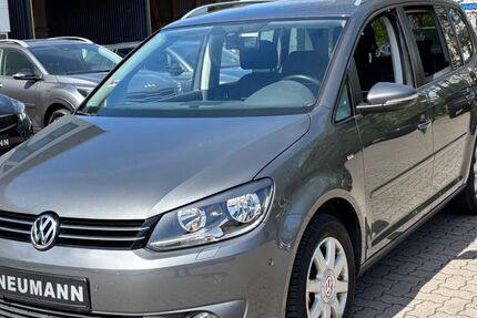 VW Touran 159.500 km 8.999 &euro; Rellingen 25462