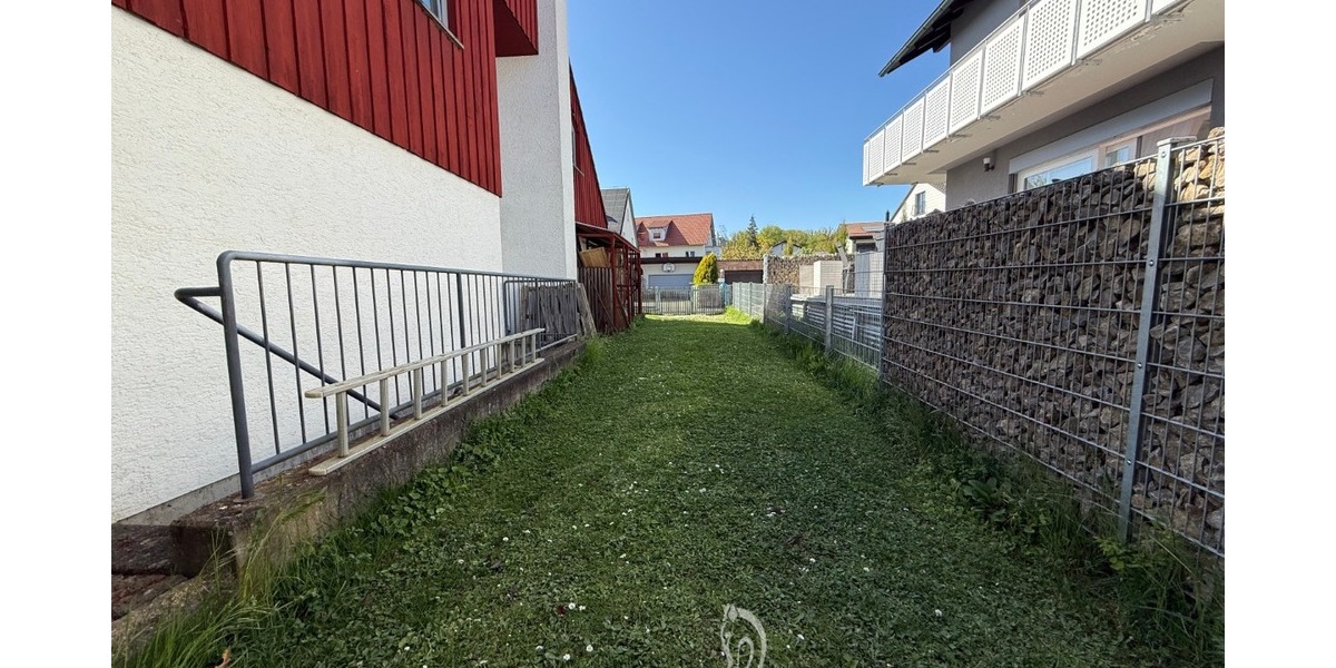 Sonniges Baugrundstück für Einfamilien-, oder Doppelhaus in einer der schönsten Lagen von Höchberg - Grundstück Höchberg | Angebot:26670186