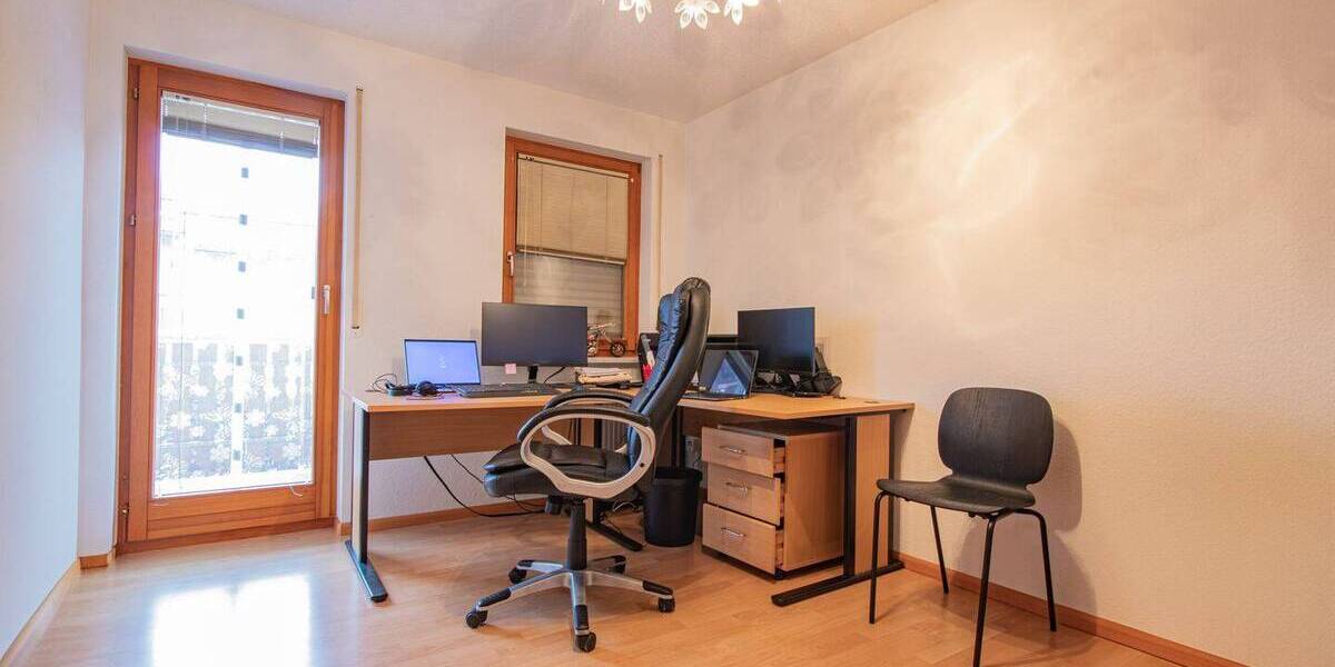 Reihenmittelhaus Waldshut-Tiengen Waldshut - 6 Zimmer, 153 m&sup2;, 429.000&euro; | Angebot:25928945