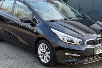Kia ceed / Ceed 89.000 km 10.850 &euro; Bremen 28219