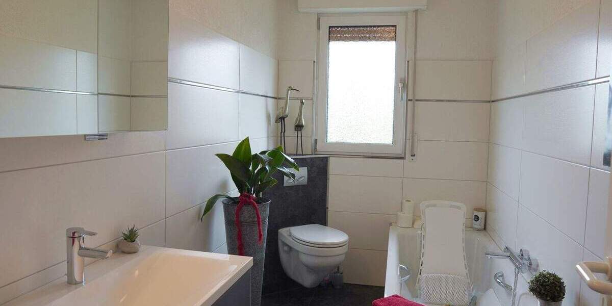 Doppelhaushälfte Lünen Wethmar - 8 Zimmer, 145 m&sup2;, 330.000&euro; | Angebot:24859552