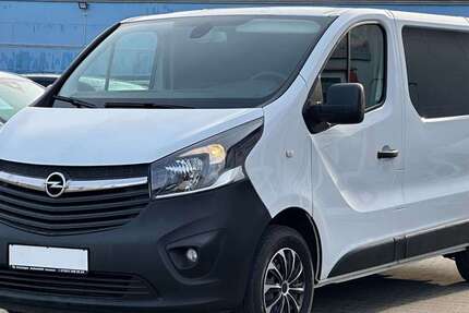 Opel Vivaro 124.000 km 18.995 &euro; Bruchsal-Helmsheim 76646