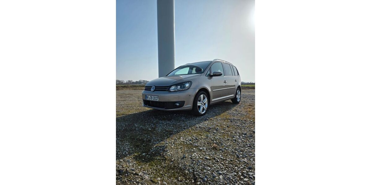 VW Touran 240.000 km 8.899 &euro; Achtrup 25917