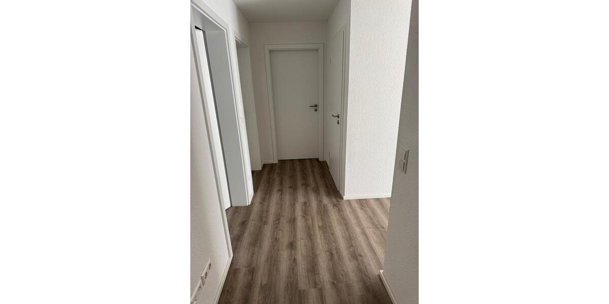 Dachgeschoßwohnung Boxberg - 3 Zimmer, 71 m&sup2;, 800&euro; | Angebot:26671221