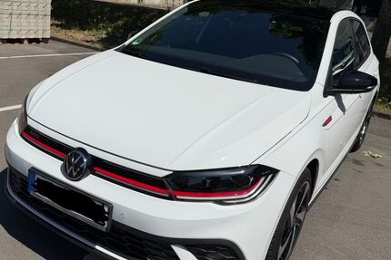 VW Polo 24.541 km 23.600 &euro; Gummersbach 51645