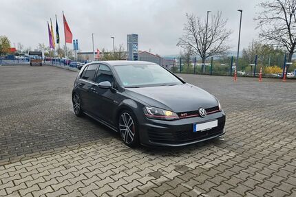 VW Golf 170.000 km 15.500 &euro; Niedernhausen 65527