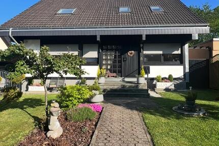Haus Kall - 5 Zimmer, 160 m&sup2;, 495.000&euro; | Angebot:26829292