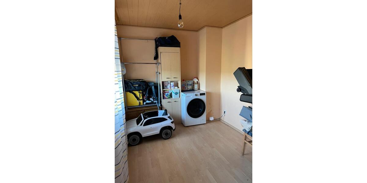 Einfamilienhaus Kirn - 7 Zimmer, 160 m&sup2;, 250.000&euro; | Angebot:27158171