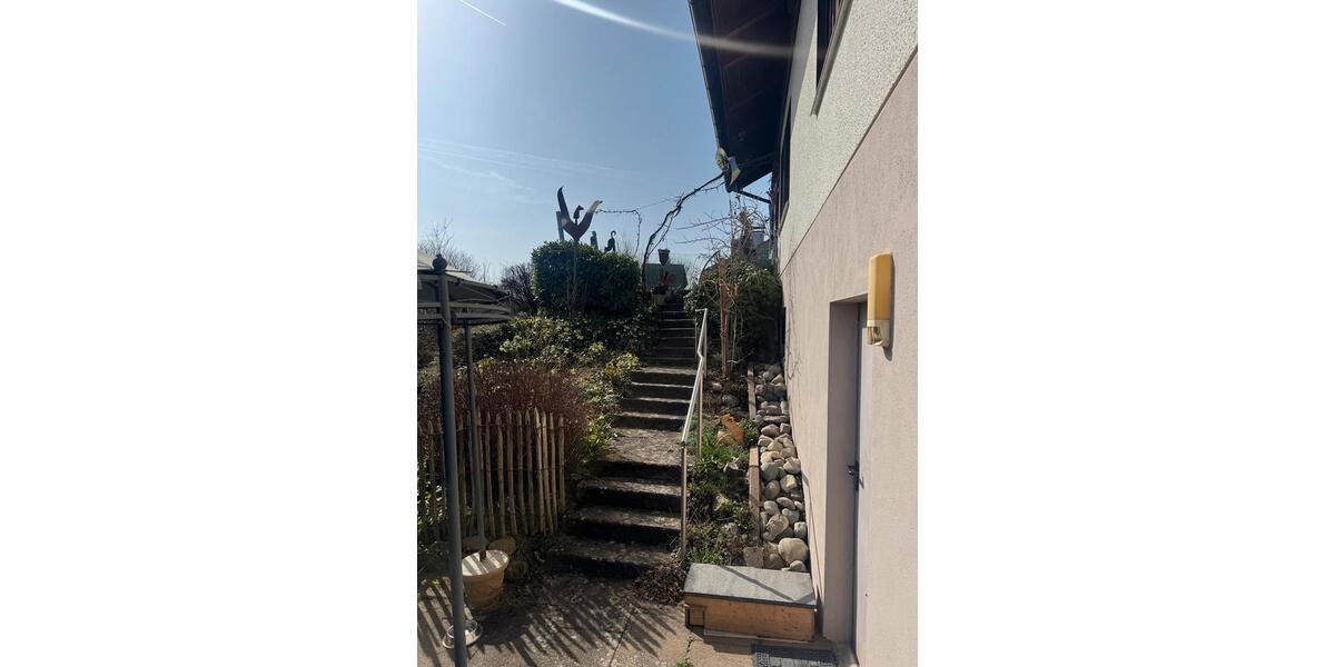 Einfamilienhaus Stockach - 5 Zimmer, 120 m&sup2;, 449.000&euro; | Angebot:25403948