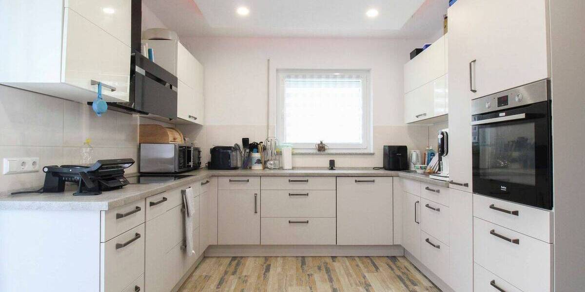 Bungalow Albstadt Tailfingen - 4 Zimmer, 141 m&sup2;, 500.000&euro; | Angebot:26698672