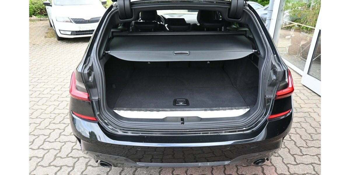 BMW 320e tour*M Sport*Aut Navi Leder/Alca RFK 19Alu 46.000 km 29.990 &euro; Seevetal - Hittfeld 21218