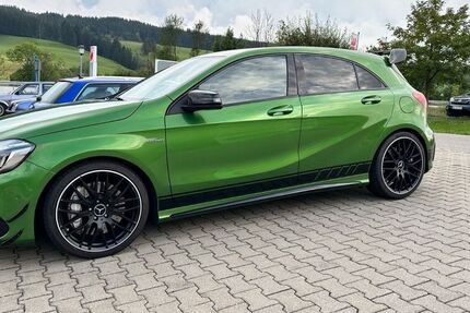 Mercedes A 45 AMG