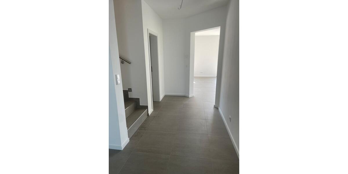 Doppelhaushälfte Leiferde - 5 Zimmer, 123 m&sup2;, 1.400&euro; | Angebot:26319202