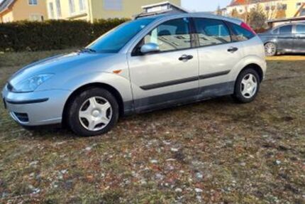 Ford Focus 98.500 km 2.550 &euro; Gera 07548