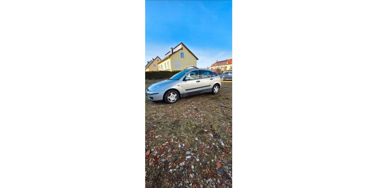 Ford Focus 98.500 km 2.550 &euro; Gera 07548