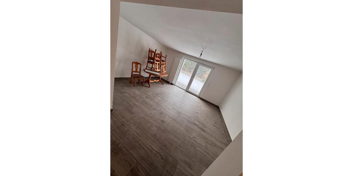 Etagenwohnung Scharbeutz - 3 Zimmer, 84 m&sup2;, 1.350&euro; | Angebot:25382753