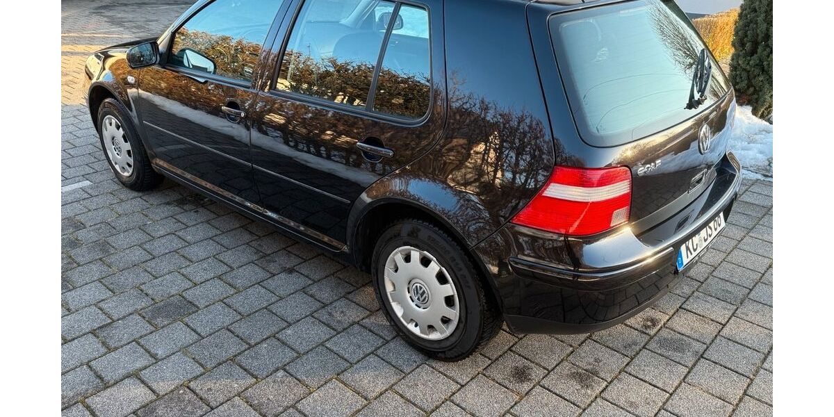 VW Golf 220.500 km 1.100 &euro; Stockheim 96342
