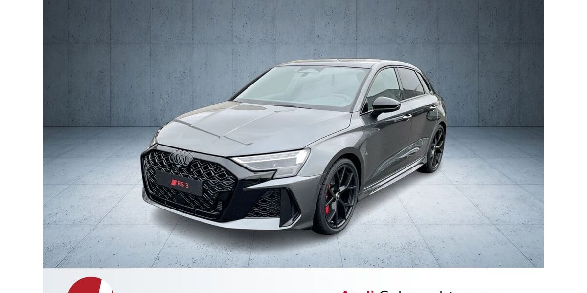 Audi RS3 9.900 km 69.480 &euro; Regensburg 93059