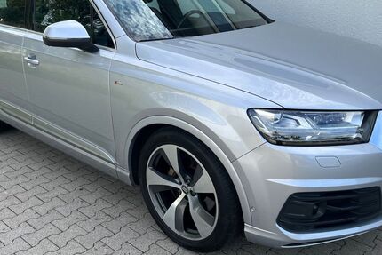Audi Q7 186.800 km 27.500 &euro; Freiberg 09599