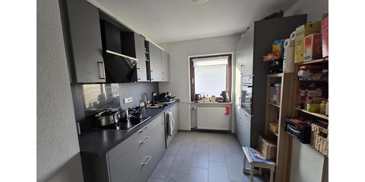 Etagenwohnung Niederdorfelden - 5 Zimmer, 138 m&sup2;, 1.400&euro; | Angebot:24763325
