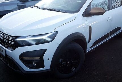 Dacia Jogger 1.705 km 28.350 &euro; Herrenberg 71083