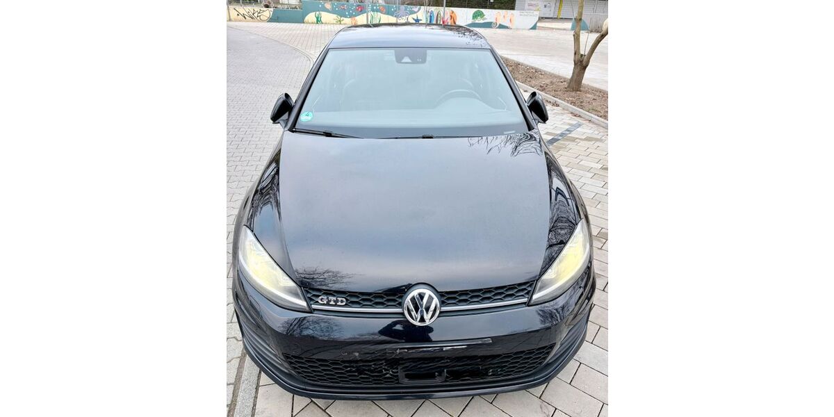 VW Golf 218.000 km 12.200 &euro; Nauheim 64569