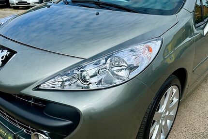 Peugeot 207 94.000 km 5.999 € Berlin 12307