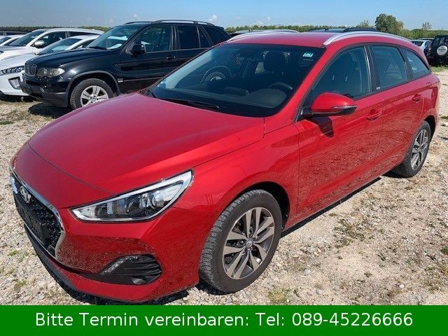 i30