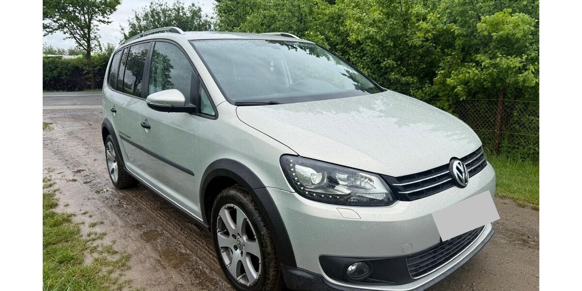VW Touran 99.000 km 7.900 &euro; Hannover 30459