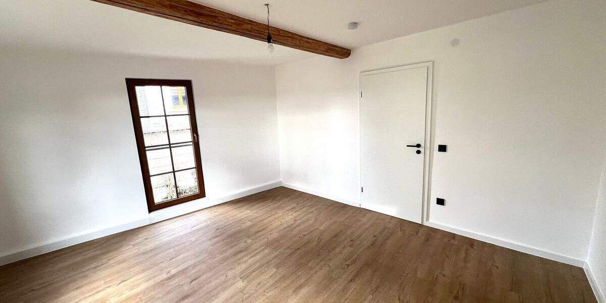 Zimmer Nußbaum - 2 Zimmer, 61 m&sup2;, 750&euro; | Angebot:25683765