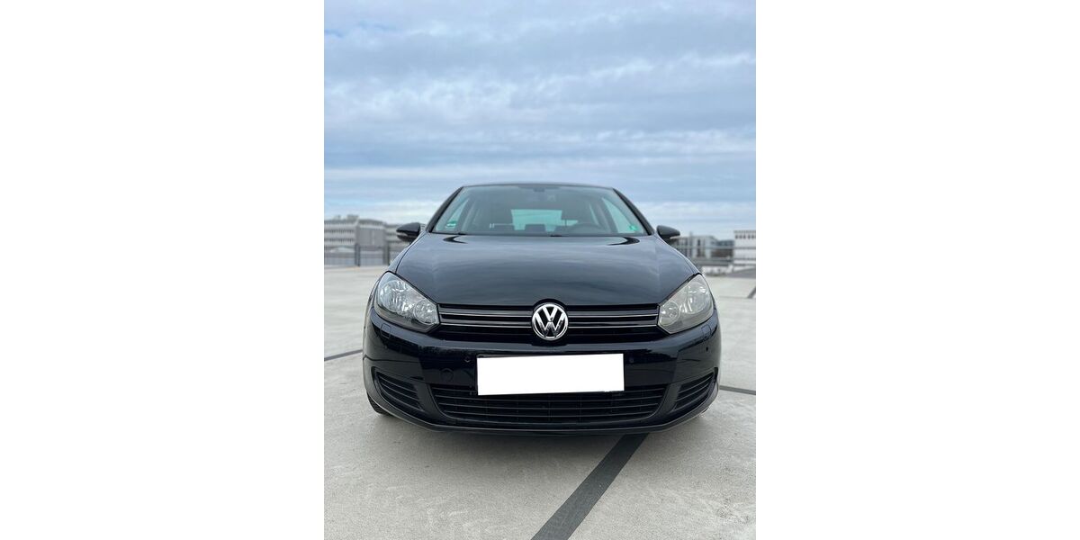 VW Golf 162.000 km 4.490 &euro; Sankt Leon-Rot 68789