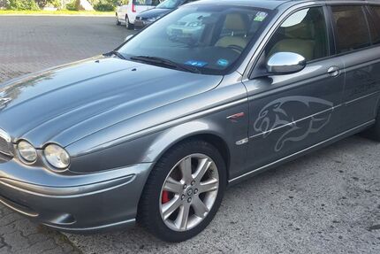 Jaguar X-Type 228.400 km 1.100 € Kisdorf 24629