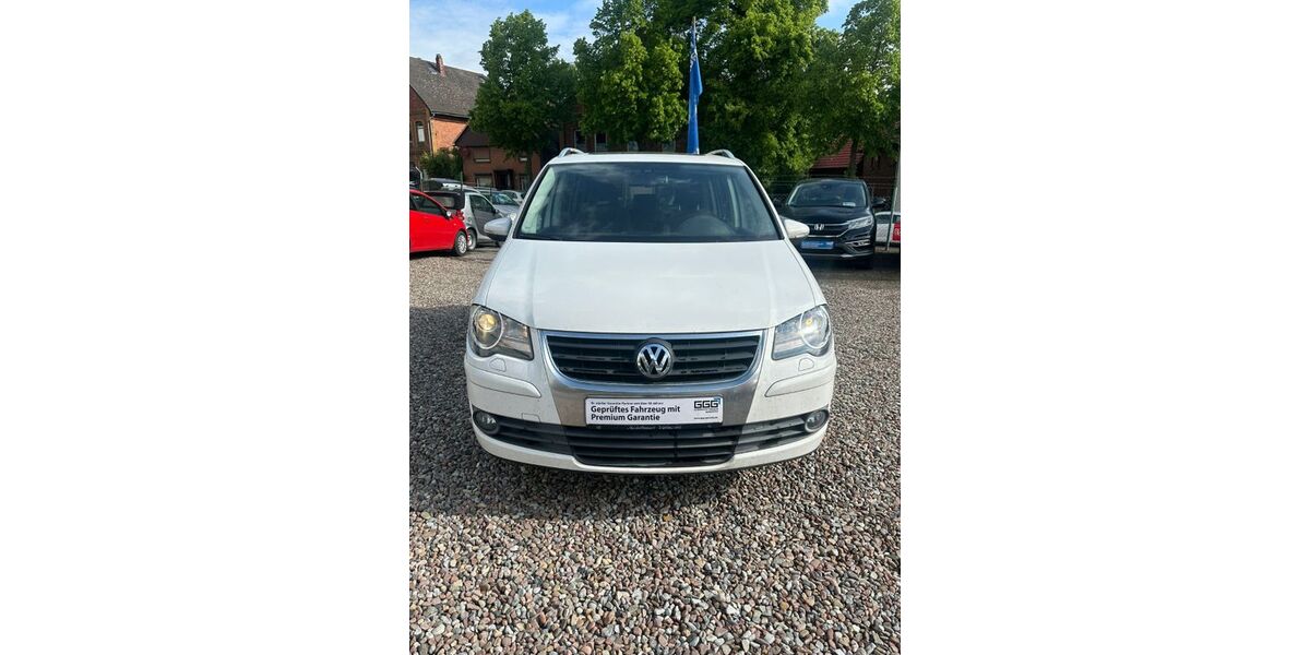 VW Touran 140.700 km 3.900 &euro; Salzhemmendorf 31020