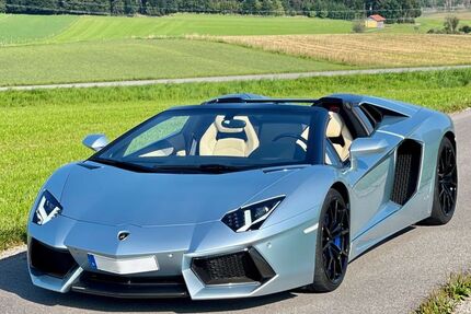 Lamborghini Aventador 30.300 km 315.000 € Grünwald 82031