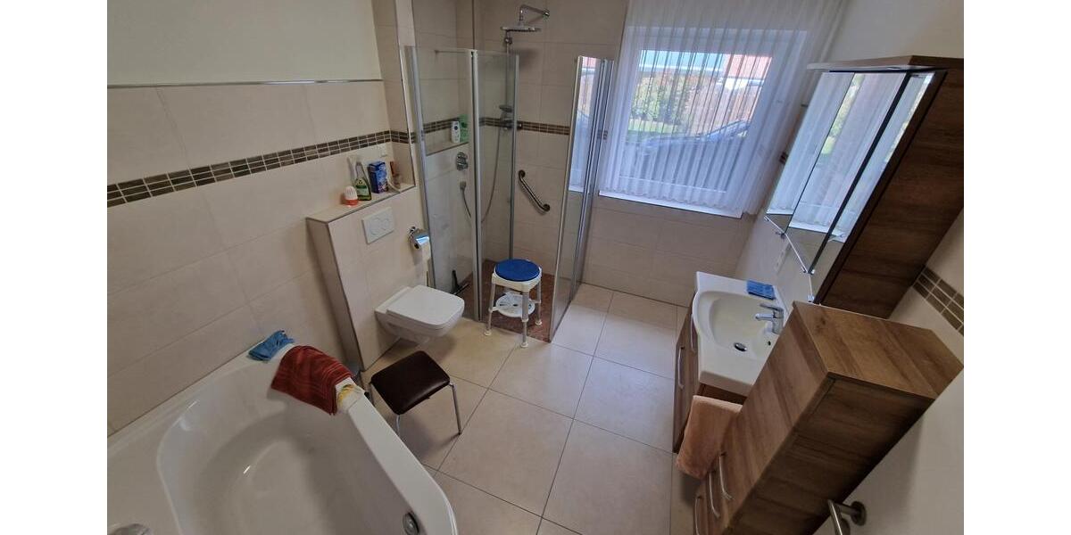 Erdgeschoßwohnung Bad Bevensen - 3 Zimmer, 103 m&sup2;, 1.235&euro; | Angebot:26656891