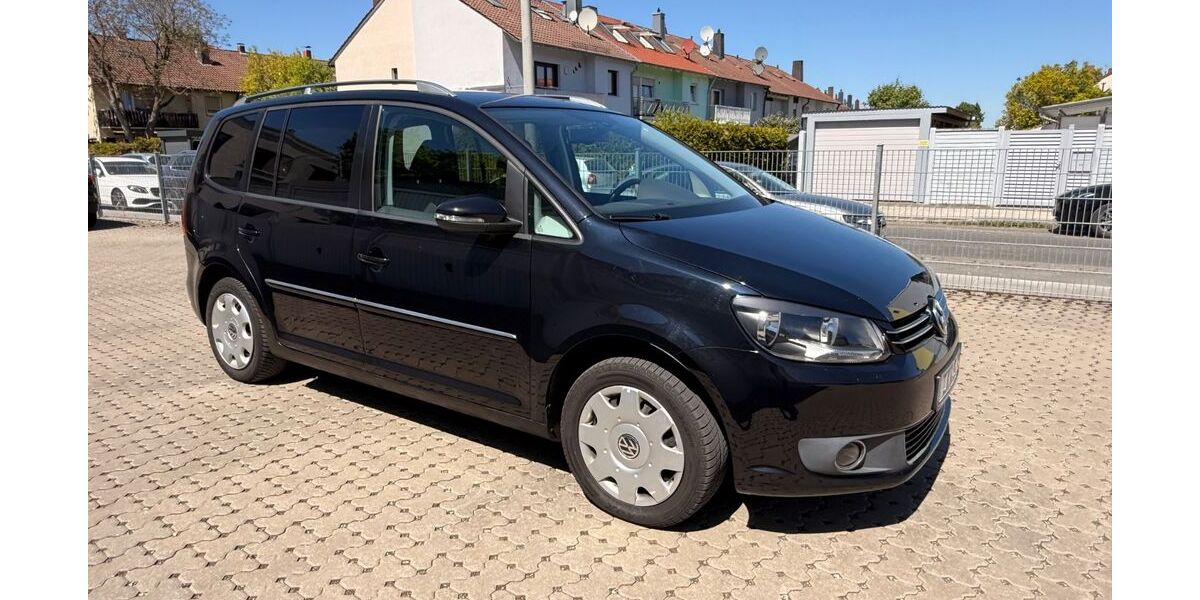 VW Touran 207.341 km 6.600 &euro; Nürnberg 90441